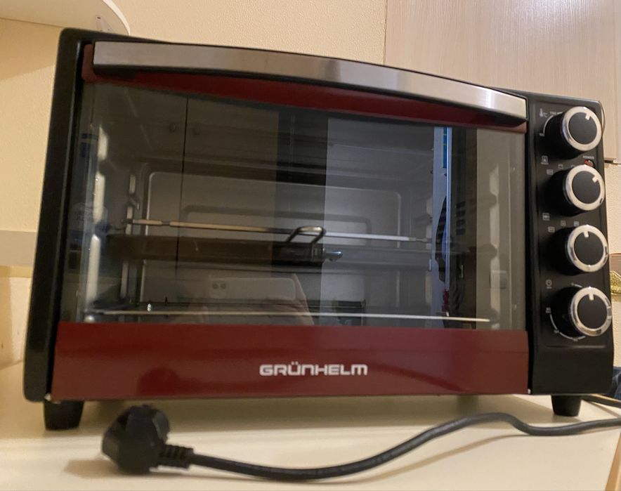 Електрична піч Grunhelm GN351ARC - 35л, 1800 Вт, конвекція, гриль