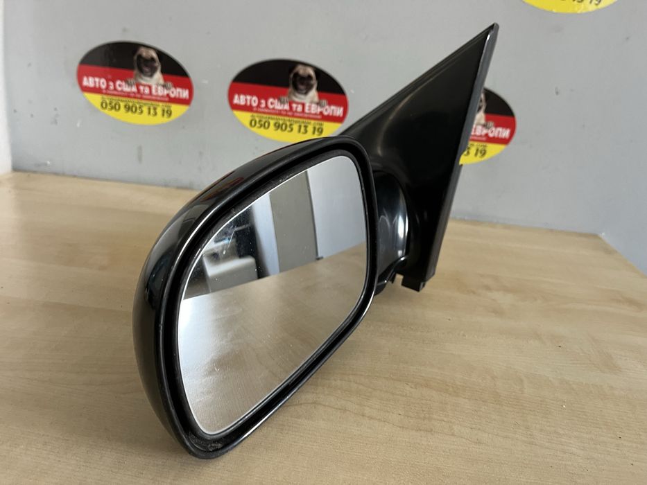 Дзеркало ліве chrysler voyager 4 4717465