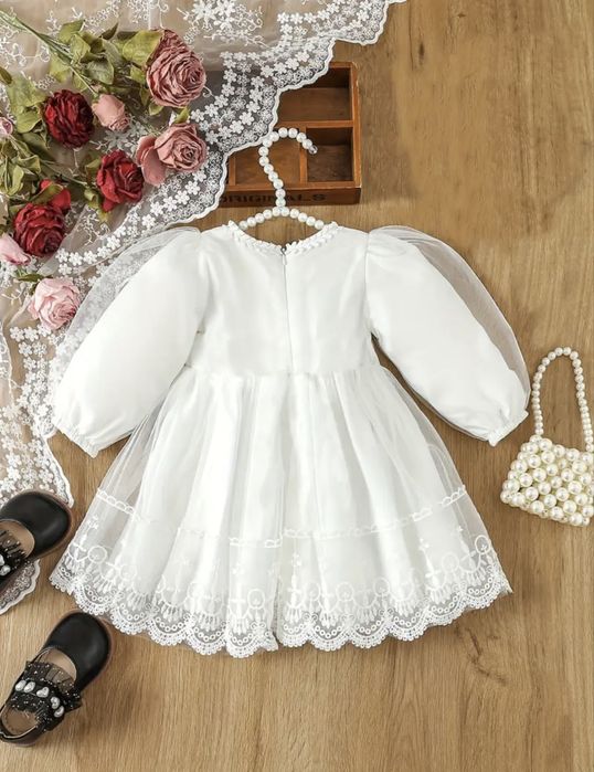 Сукня для дівчинки