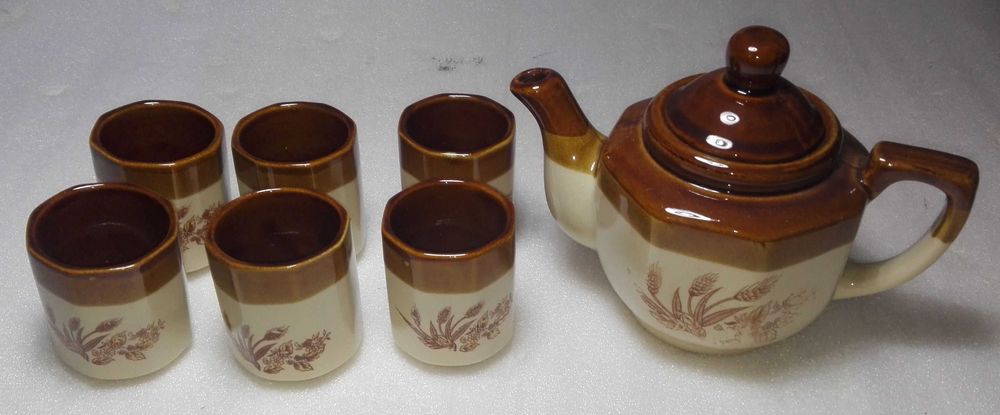 Conjunto de Chá em Castanho