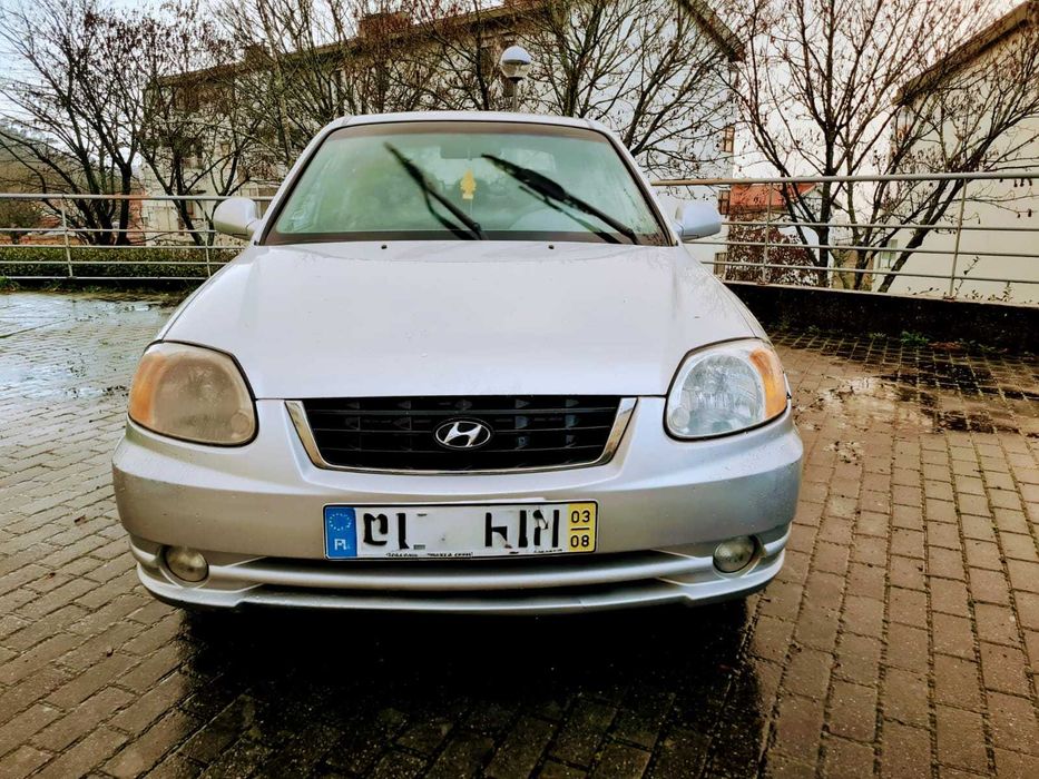 Hyundai Accent 1.5 CRDI diesel impecável