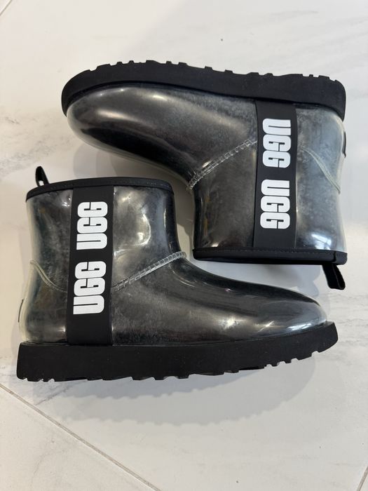 Нові Ugg з силіконовим покриттям 38р