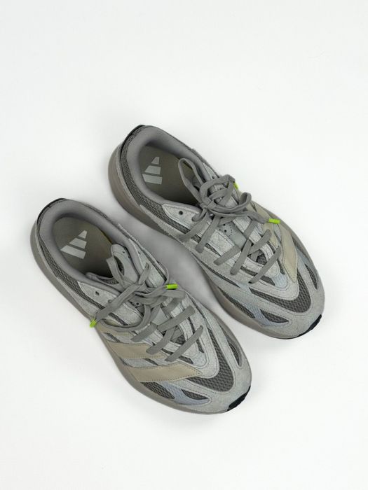 Adidas Lightblaze кросівки