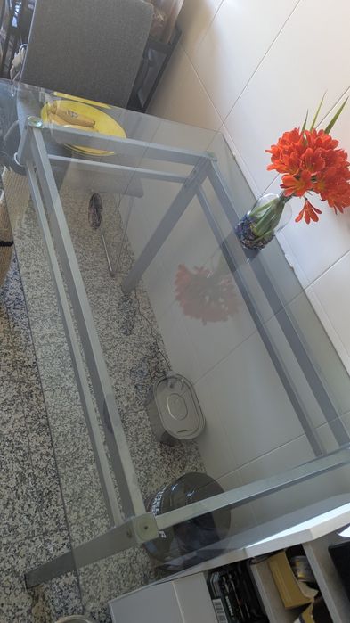 Mesa de vidro 117x76cm + 2 cadeiras IKEA Lillanas