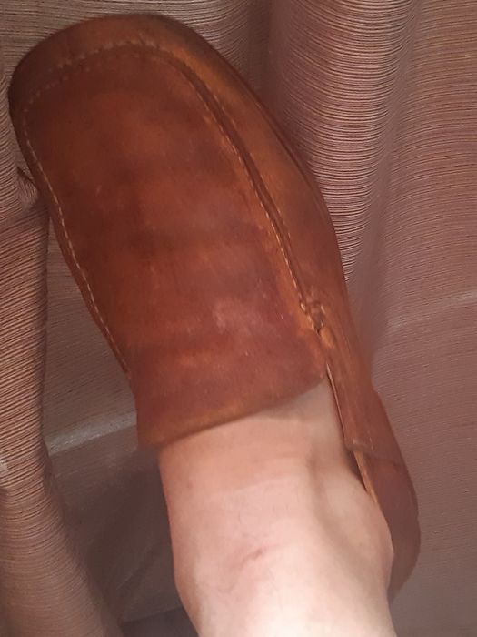 Sapatos de camurça n42