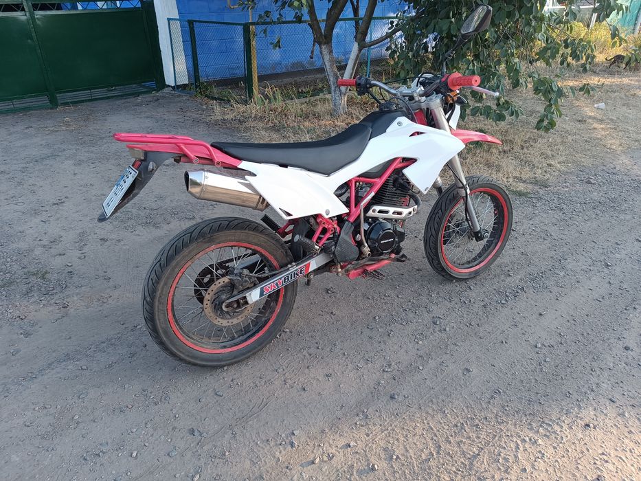 Мотоцикл CRDX 200 мотард