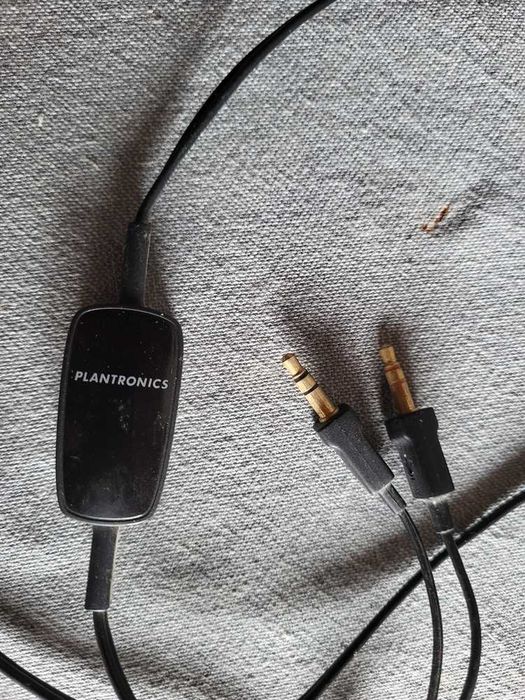 Headphones c/ Micro Plantronics Audio 355 Multimedia