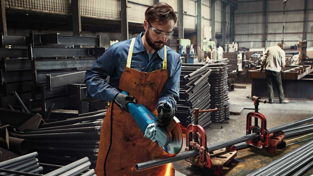 Угловая шлифмашина (болгарка) GWS 2200 Bosch Professional (230 круг) (06018C1320)