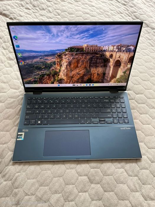 ASUS Zenbook Pro 15 Flip OLED i7-12700H/16GB/1TB/Q529ZA