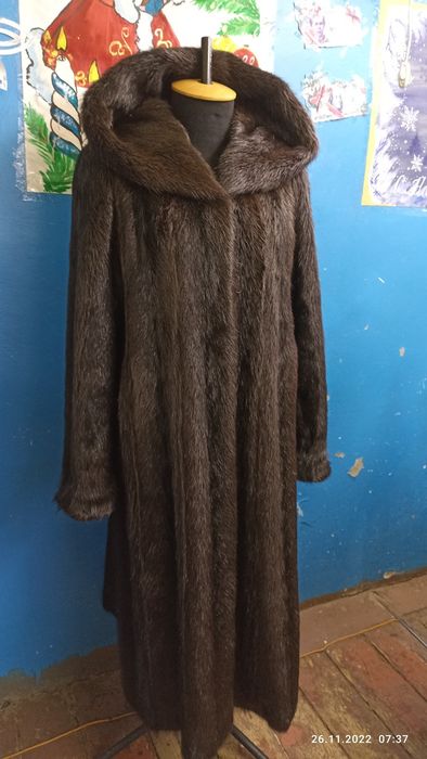 Шуба нутрия фабричная