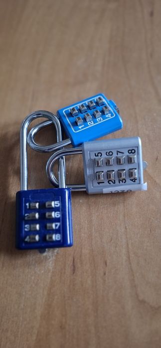 Zestaw kłódek na kod