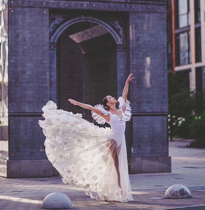 Балетные пачки, шопенки, танцевальные костюмы, пуанты, аксессуары