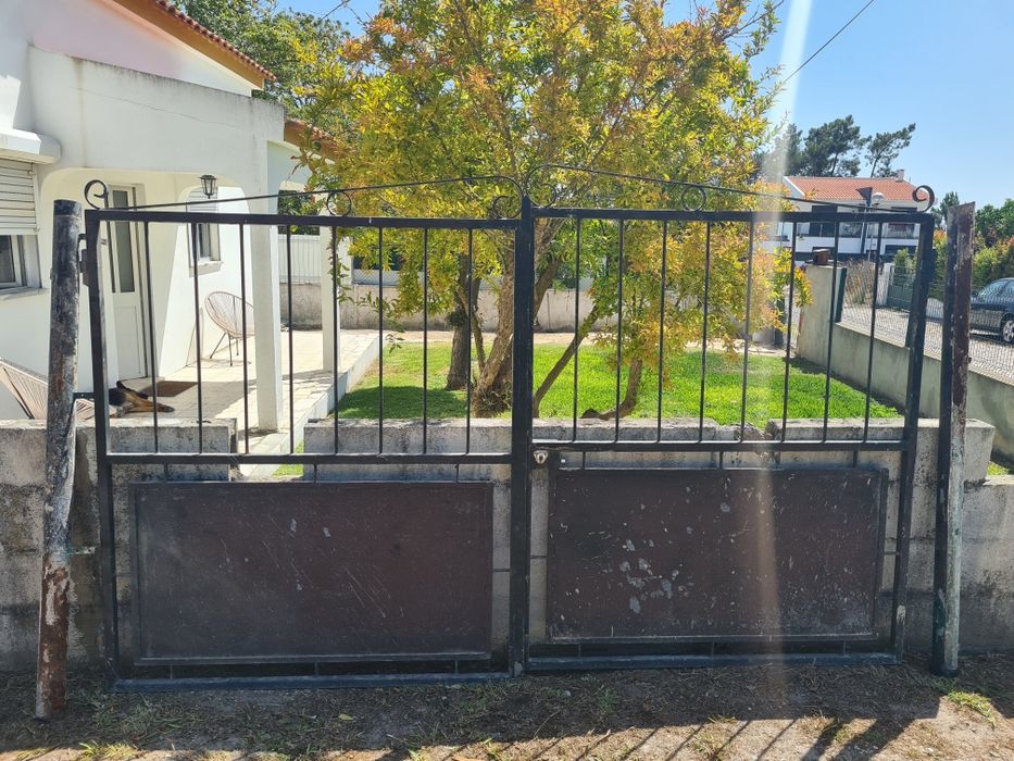 Portão em bom estado