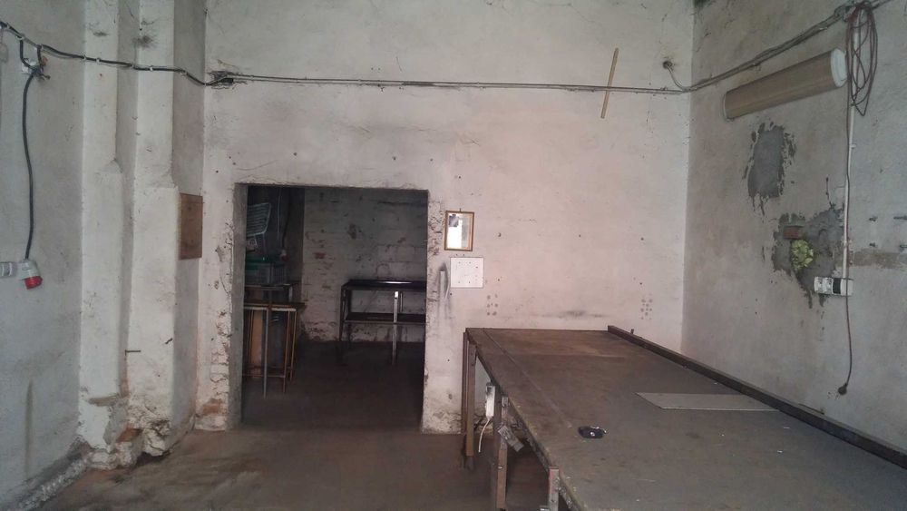 Warsztat ślusarnia , stolarnia LUBOŃ