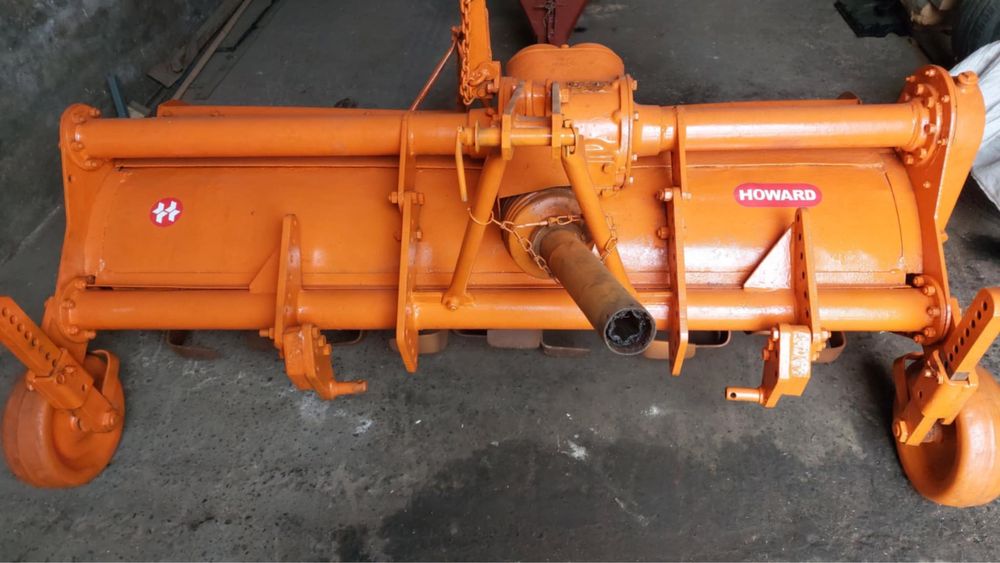 Glebogryzarka Howard