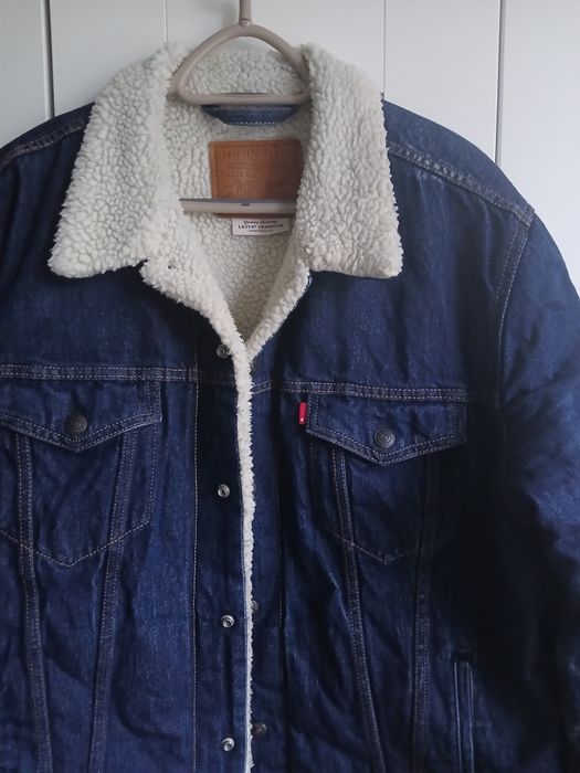 Sprzedam kurtkę Levis L/XL