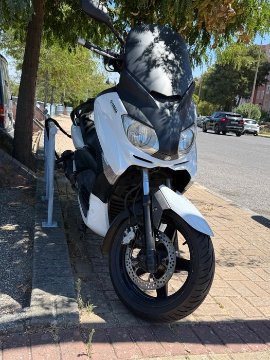 Yamaha Xmax 125 2012