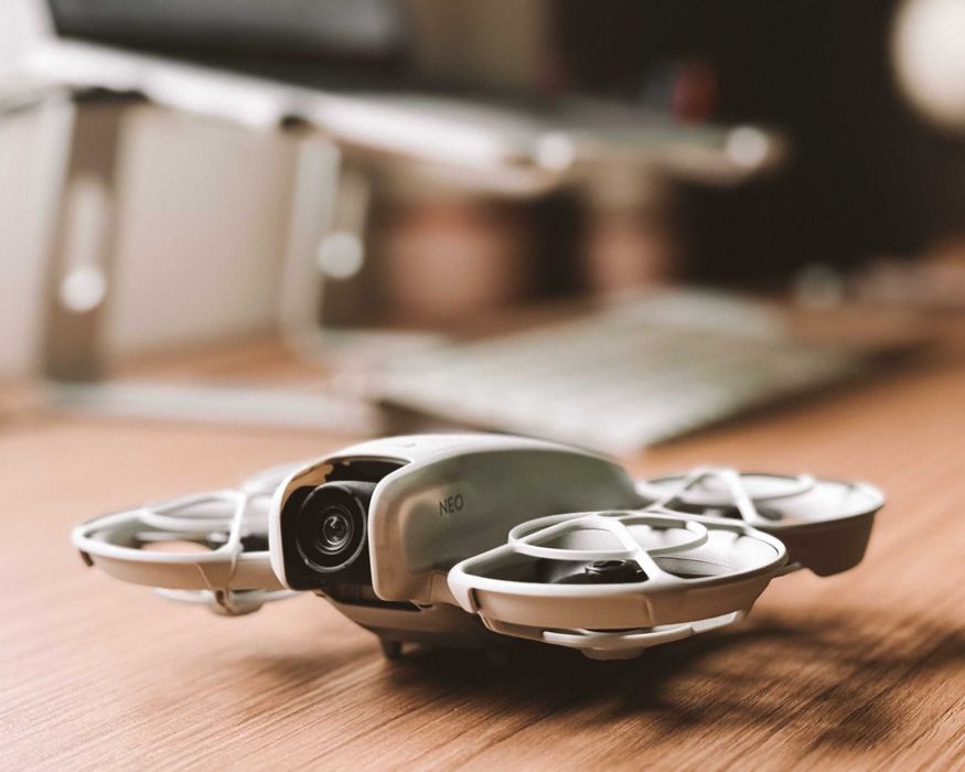 Drone DJI NEO com 2 baterias
