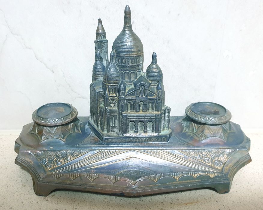 Antigo tinteiro francês da Grande Tour com basílica da Sacre Coeur
