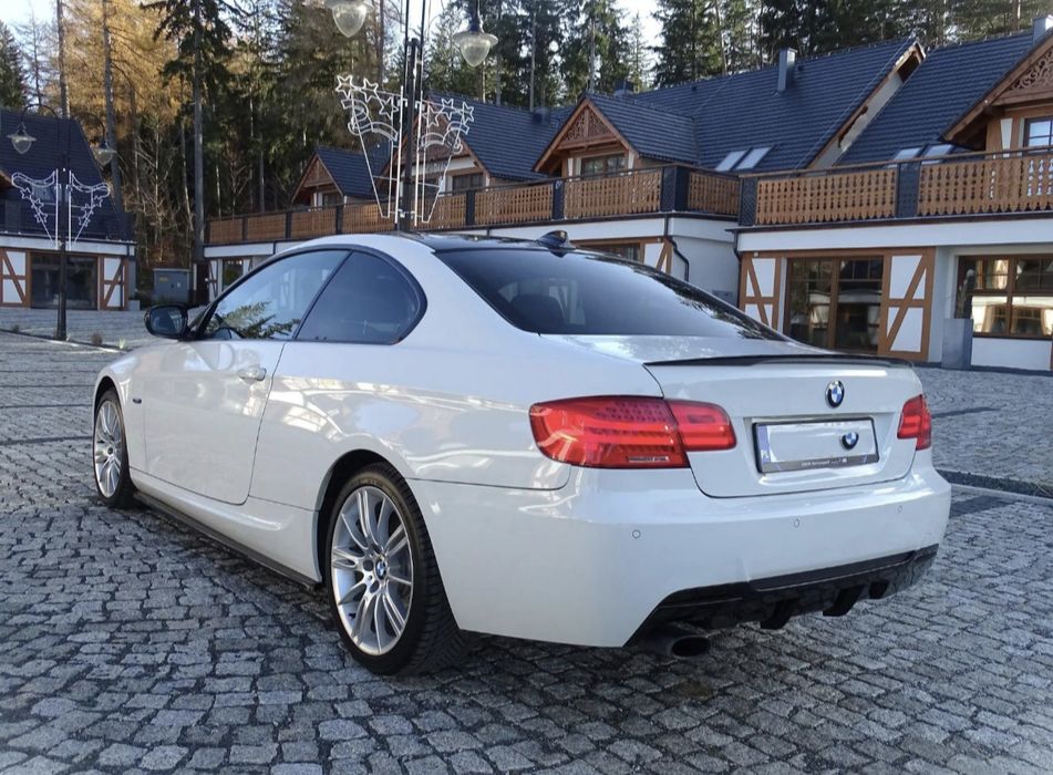 BMW E92 E93 Zderzak Tylny Tył+Dyfuzor 05/13 M-Pakiet