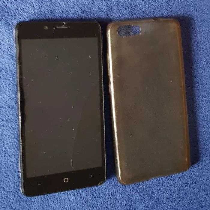 Смартфон Ergo B501 Maximum