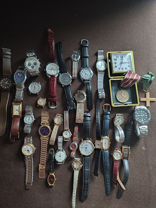 Продам годинники.
