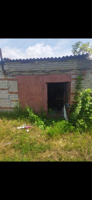 Гараж кирпичный + смотровая яма