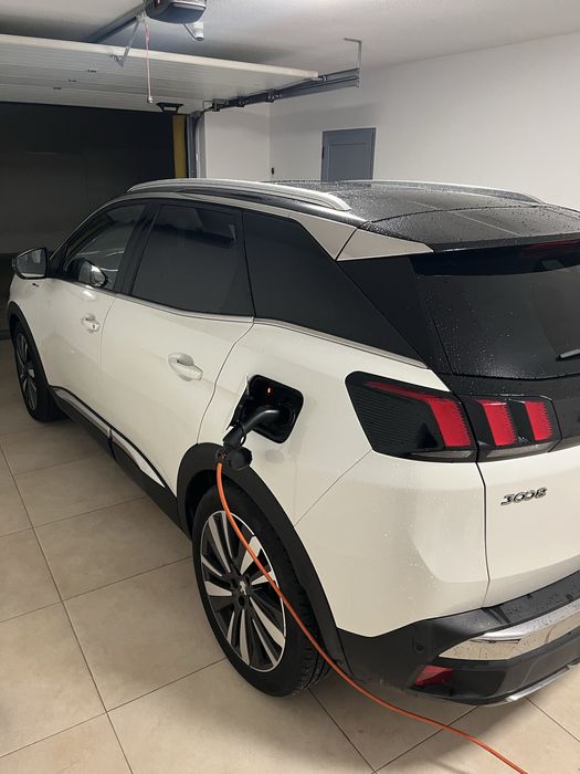 Peugeot 3008  GT-lane. Hybrido plug-in