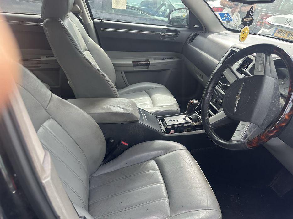 Chrysler 300c silnik EEG 3,5 V6 2006r,Anglik z kluczykami