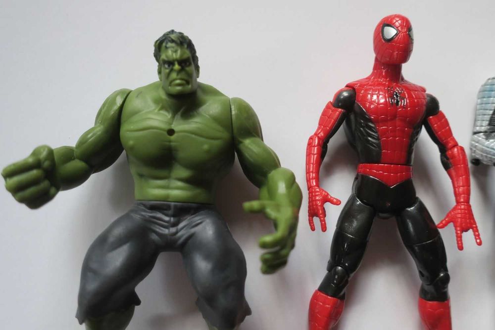 Zestaw 4 szt Hulk, Spiderman Batman itd Marvel Hasbro