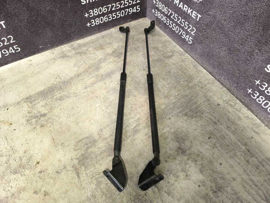 Амортизатор багажника пара Nissan J10 90450JD01B