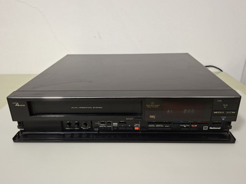 Videogravador National Panasonic G33 em estado novo