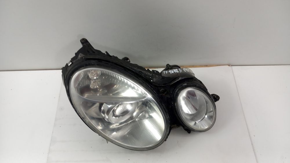 Mercedes E Klasa W211 Lampa Przód Prawa Soczewka H7 Eu