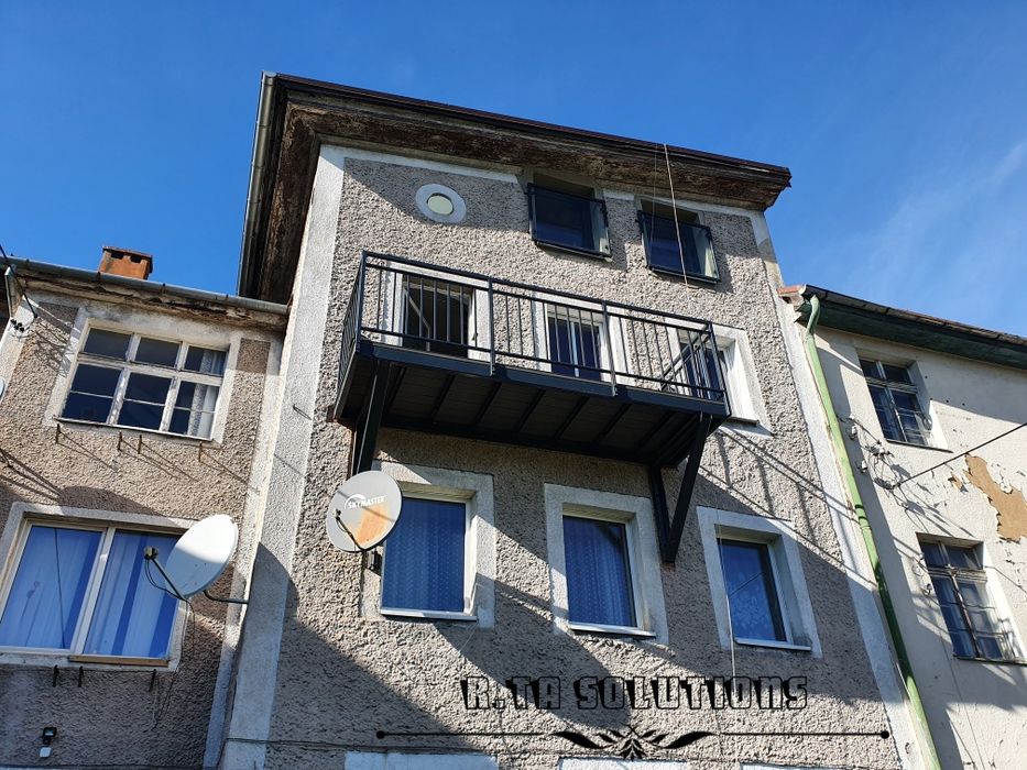 Balkony, balustrady, furtki, ogrodzenia, konstrukcje, schody loft