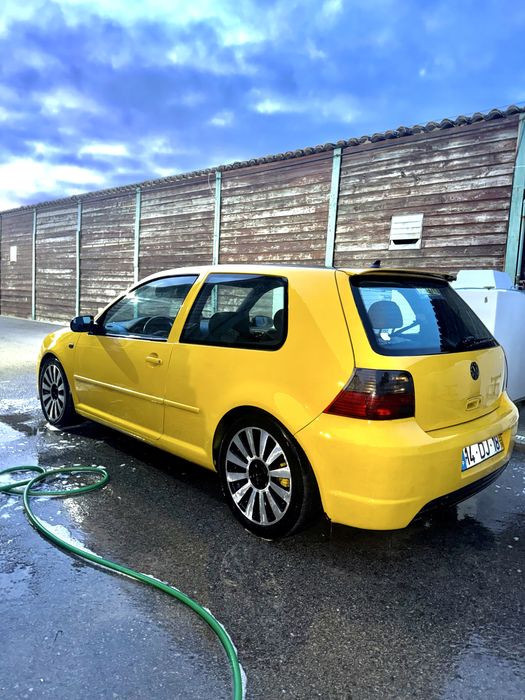 Vendo golf 4 1.9 PD