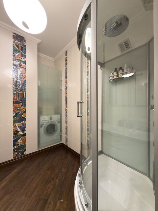 Продаж квартири. Розкіш на Дніпрі: Riviera Riverside 118м² Ексклюзивний ремонт, італійські меблі, тиха секція. Дніпровський район. Без %!