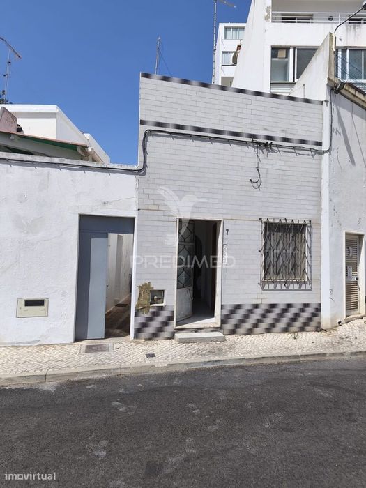 Moradia T2 com terraço em Olhão