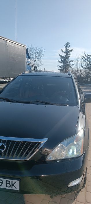 Продаю Лексус  RX 350
