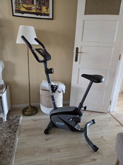 Bicicleta estática ZIPRO Beat