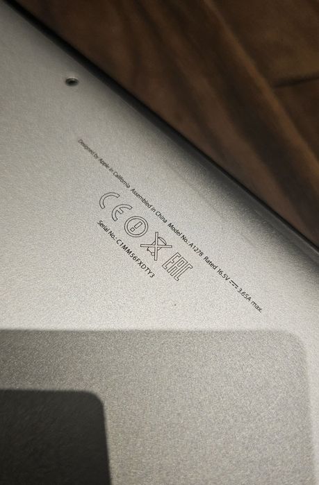MacBook Pro A1278 Mid 2012 i5 8GB Ram Kingston 500GB HDD para peças