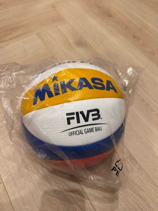 Mikasa Beach Pro BV550C – nowa piłka do siatkówki plażowej w folii