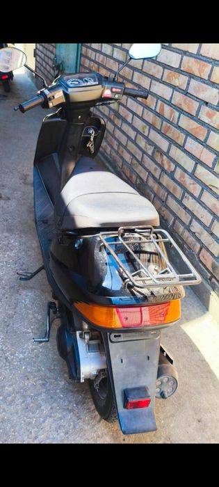 Suzuki address v 100