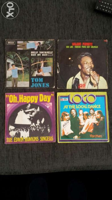 Discos vinil 45 rotações.