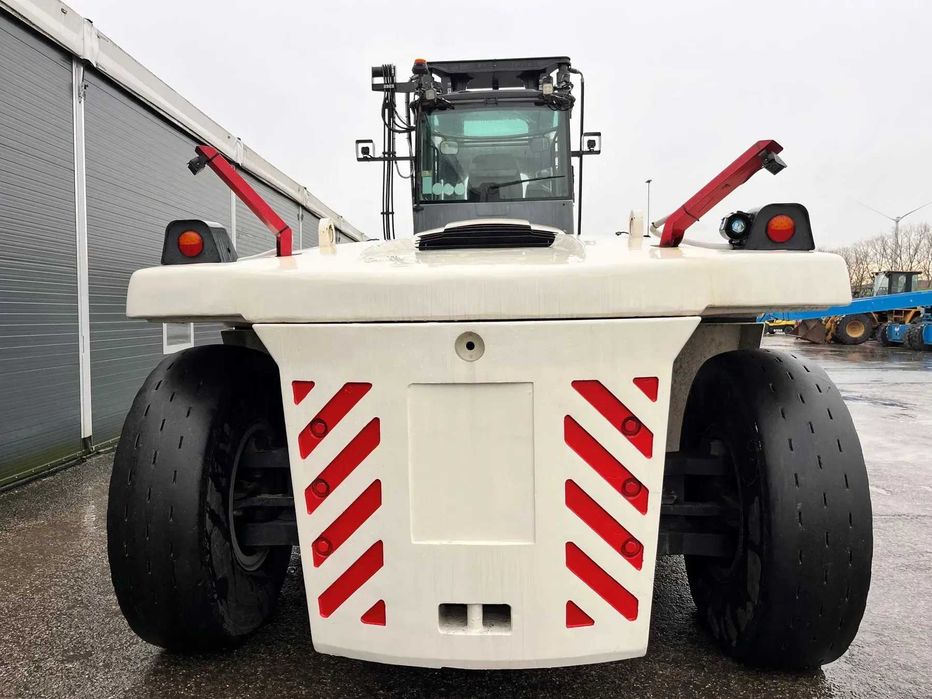 Дизельний навантажувач KALMAR DCG330-12LB 33 тонни