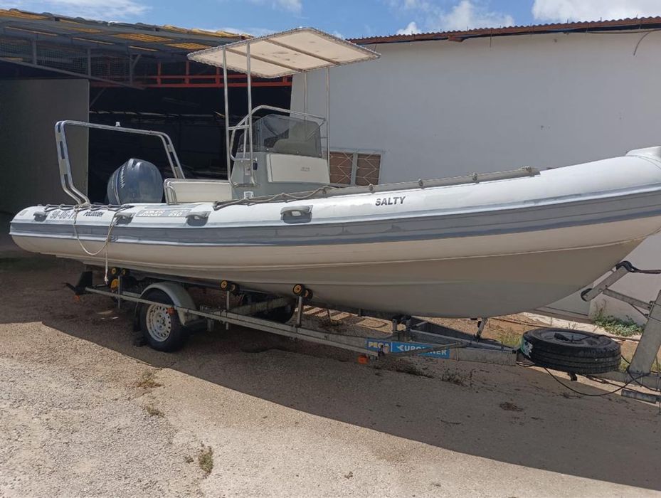 Joker Boat 650 Plus - 6,80m motor Yamaha 150cv