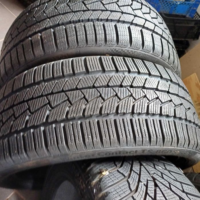 Opony zimowe 225/40 R18 Continental Winter Contact ts860s dot 2822 wys