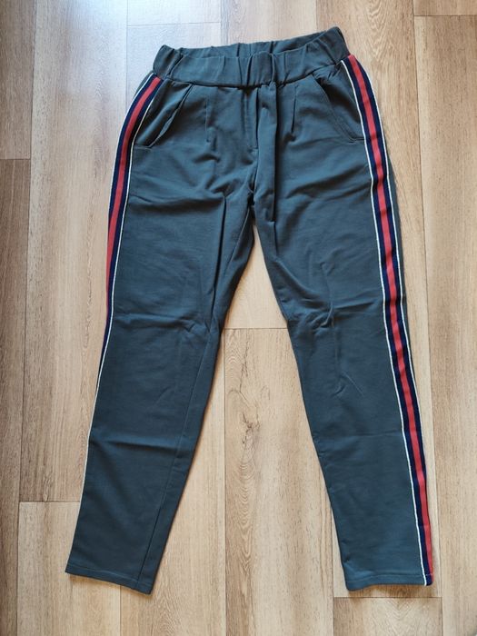 Megi S/M dres komplet khaki wygodny spodnie bluza