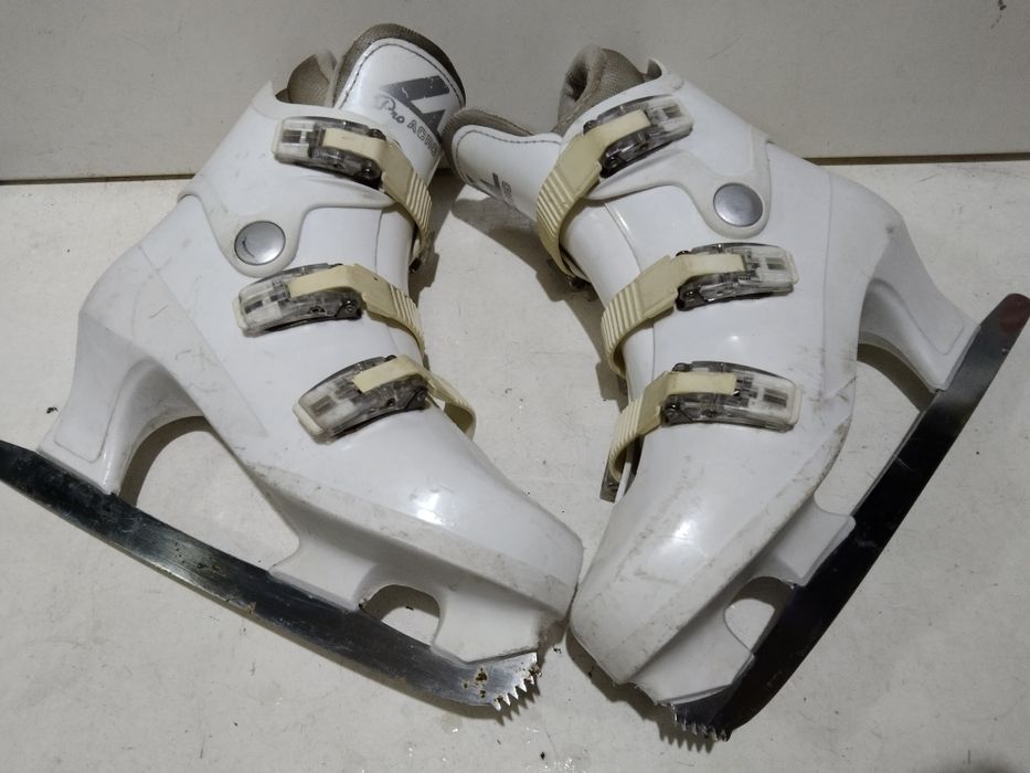 Łyżwy figurowe damskie Pro ACRO rozmiar 40/41