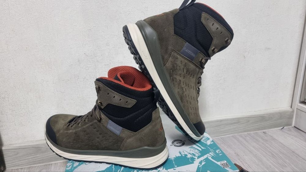 НОВЫЕ Lowa Malta GTX (olive).