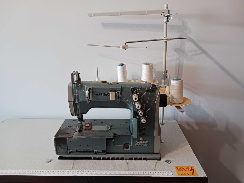 Vendo Máquina de Costura Juki MF-890 – Pouco Uso!